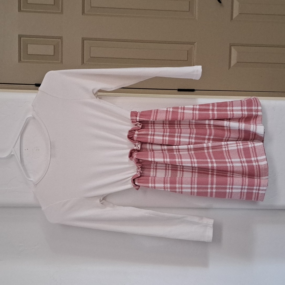 Stylish Kids Casual Dress with Pink Plaid Skirt Girls Size 8 - Picture 2 of 6